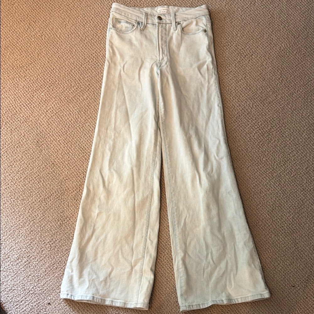 Women's High-Rise Wide Leg Jeans in Light wash